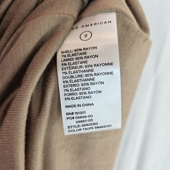 Good American Taupe Snake Print Slim Pencil Mini Skirt Sz 2 Elastic Waist - Picture 9 of 9